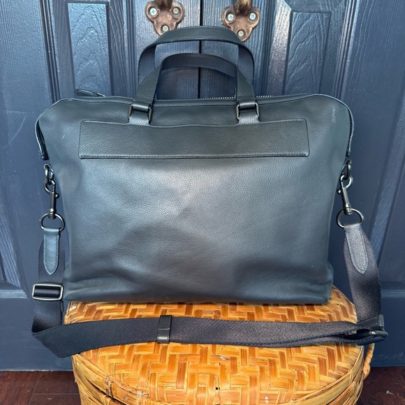 NWOT Authentic Coach Academy Holdall - Picture 8 of 16